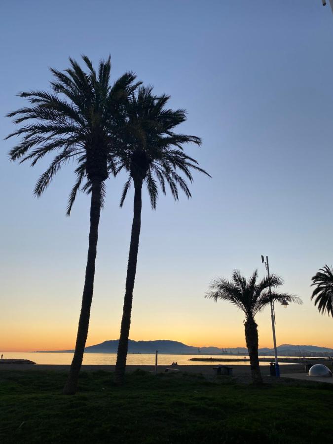 Casa Carmen Primera Linea De Playa Málaga Kültér fotó