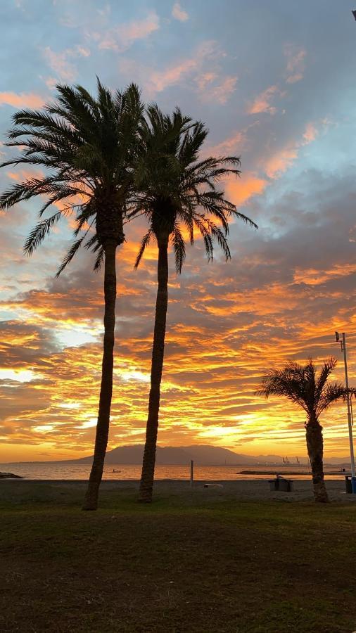 Casa Carmen Primera Linea De Playa Málaga Kültér fotó